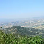 La Casa Gialla Belvedere 哥尔顿